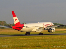 B777-Austrin-Airlines-dne-28-cervence-2021-Viden