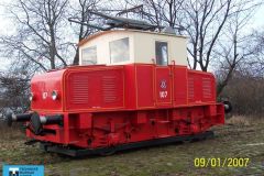 107 - Elektrická lokomotiva